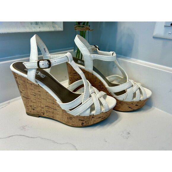 Brash Brand Wedge Strappy Sandals Women's Size 6 - Picture 2 of 7